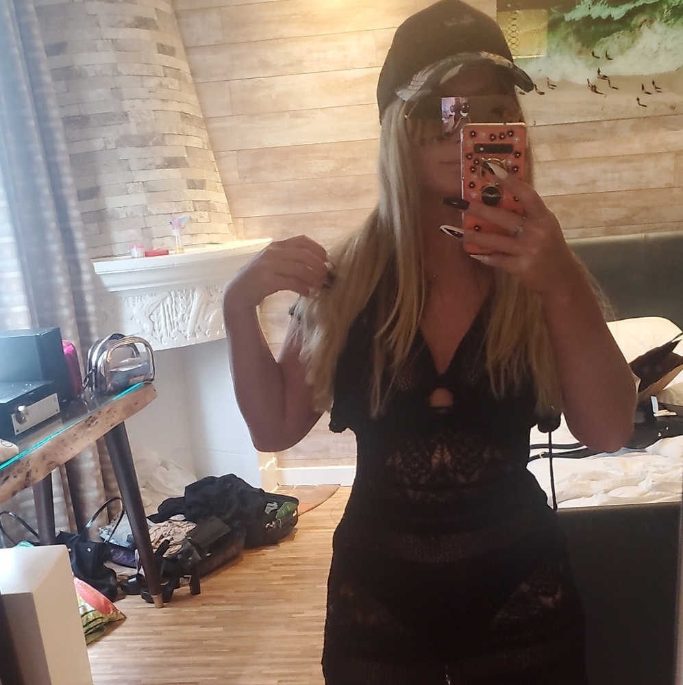 Meet the Posher, Laura B 🐰